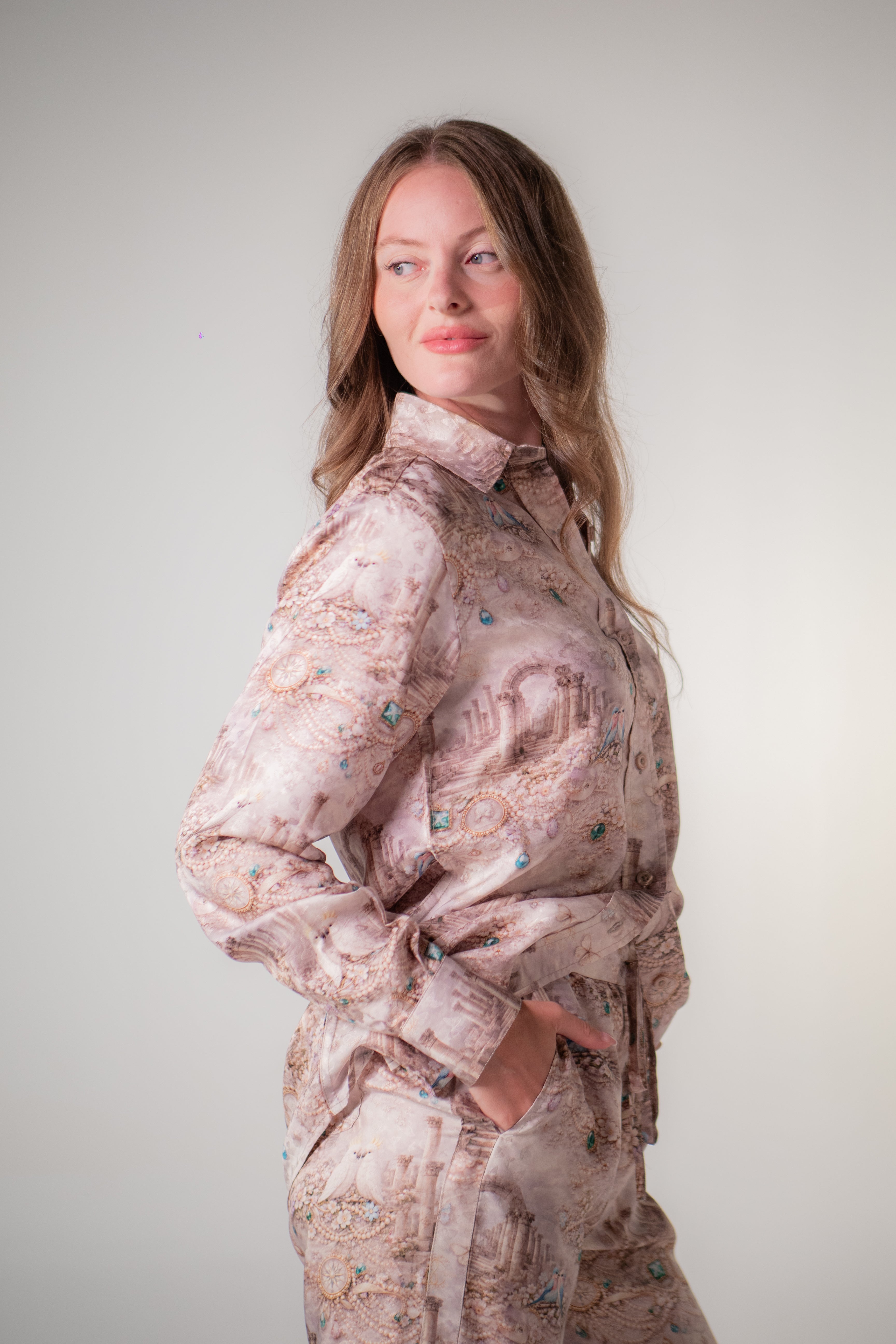 Aventura Empire of Pearls Silk Jacquard shirt