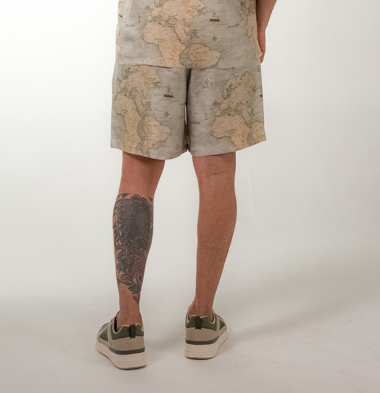 Aventura World Map Twill Silk Short